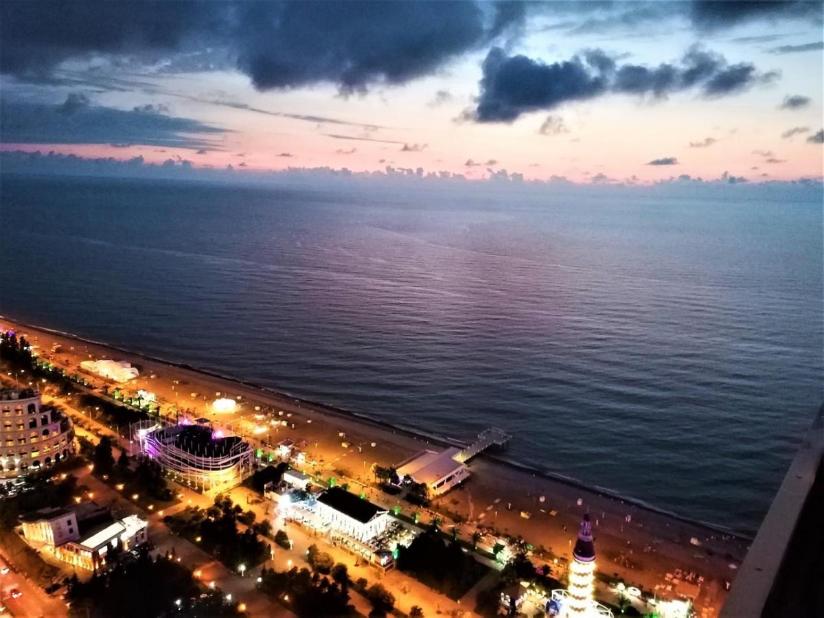 באטומי Orbi City Sun Tower 43 Floor מראה חיצוני תמונה