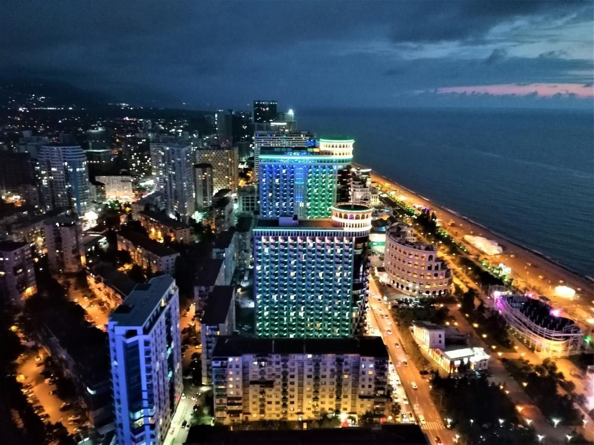באטומי Orbi City Sun Tower 43 Floor מראה חיצוני תמונה