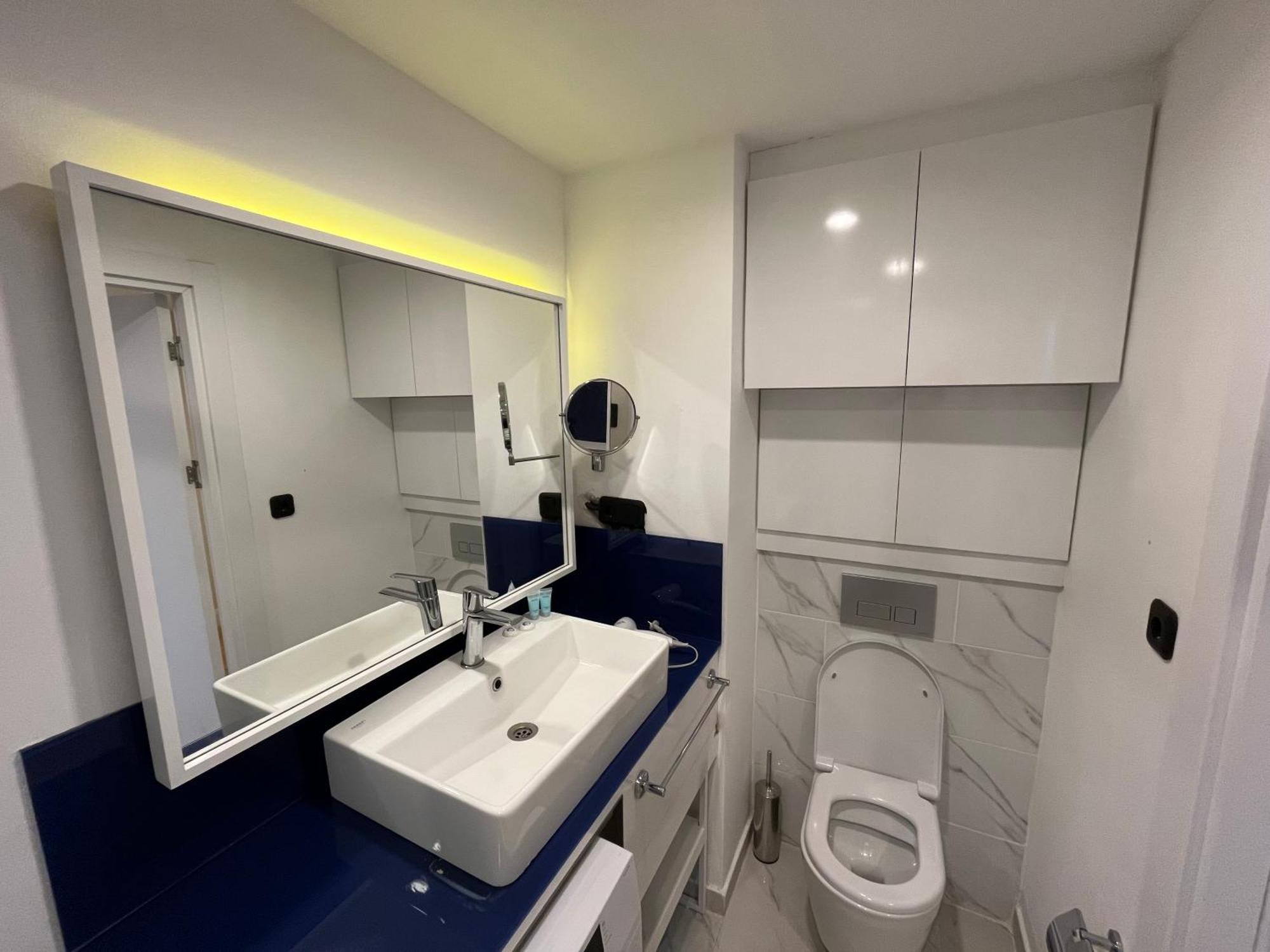 באטומי Orbi City Sun Tower 43 Floor מראה חיצוני תמונה