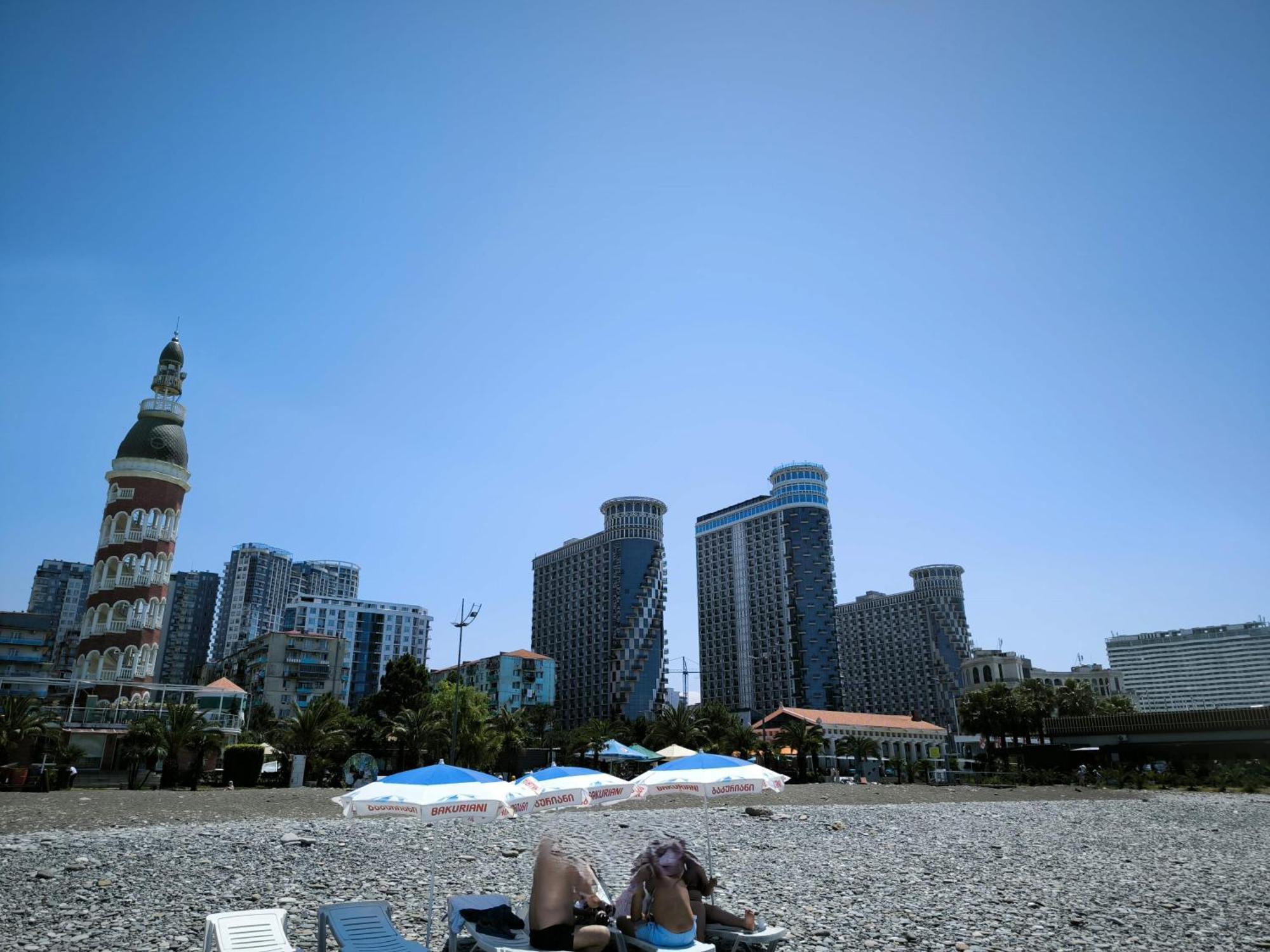 באטומי Orbi City Sun Tower 43 Floor מראה חיצוני תמונה